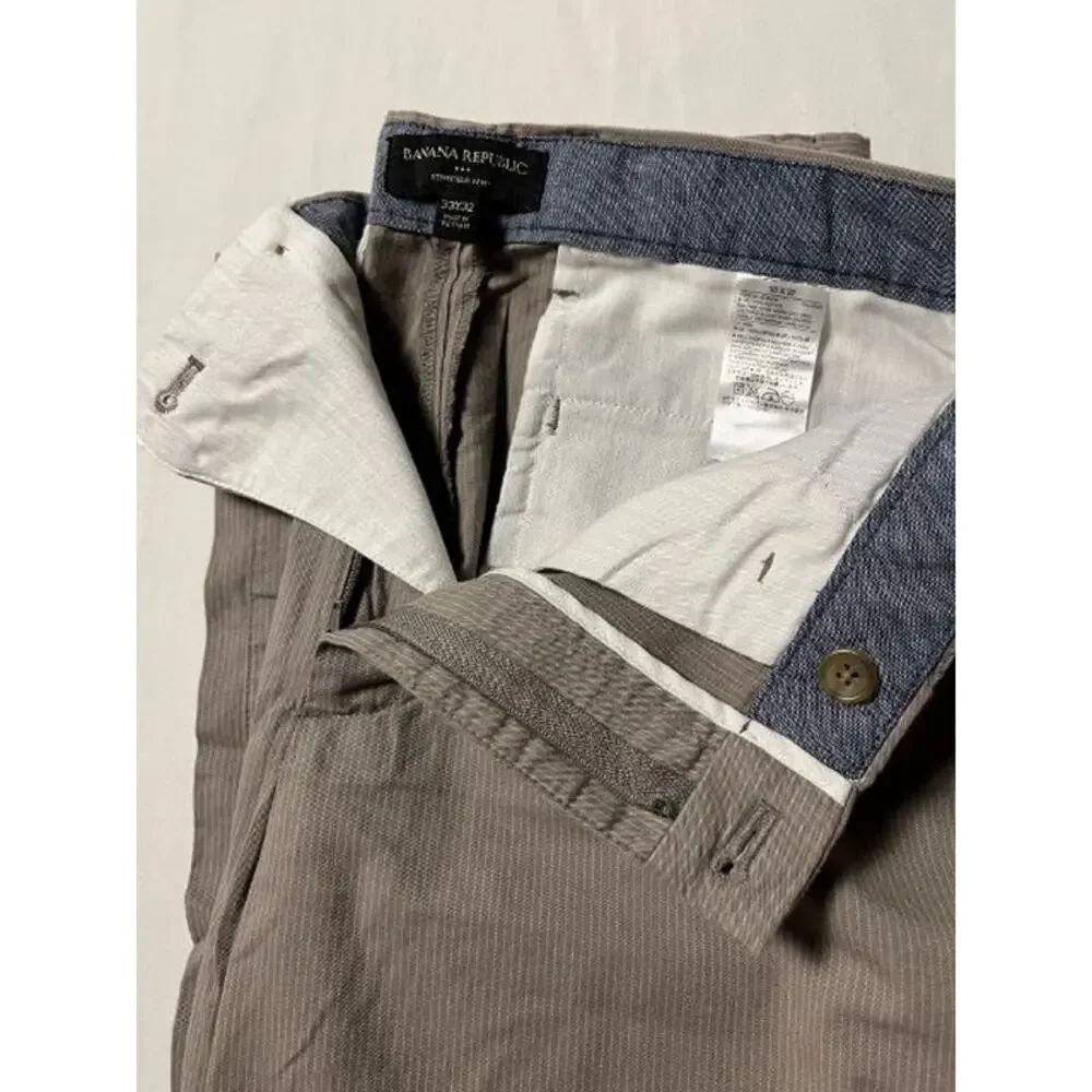 Banana Republic Kentfield Pant Mens 33x32 Light Brown Pinstripe Slacks Chinos - Picture 3 of 5